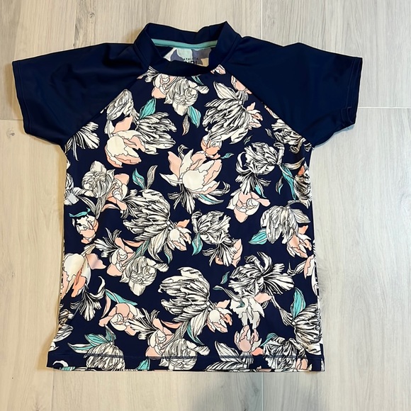 Athleta Other - Athleta Girl swim shirt. Size XL/14